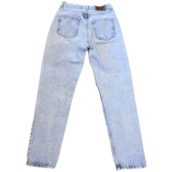 Vintage 90's Stonewashed High-Rise Mom Jeans By DKNY | 8 - Picture 4 of 13